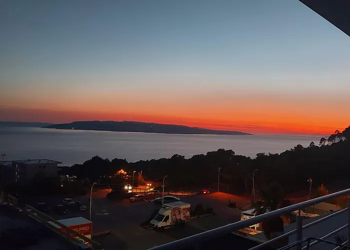 Lucy Μακάρσκα