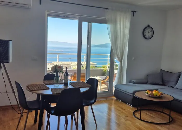 Apartment Lucy Makarska